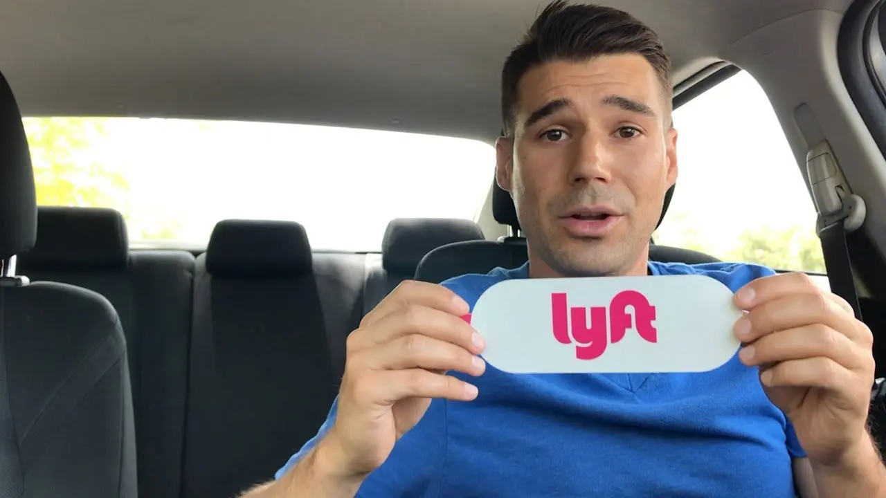 ¿Cómo trabajar en Lyft sin Social Security en USA?