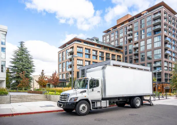 camiones box truck